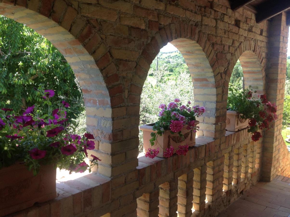 Agriturismo Terralieta Roseto Degli Abruzzi Eksteriør billede
