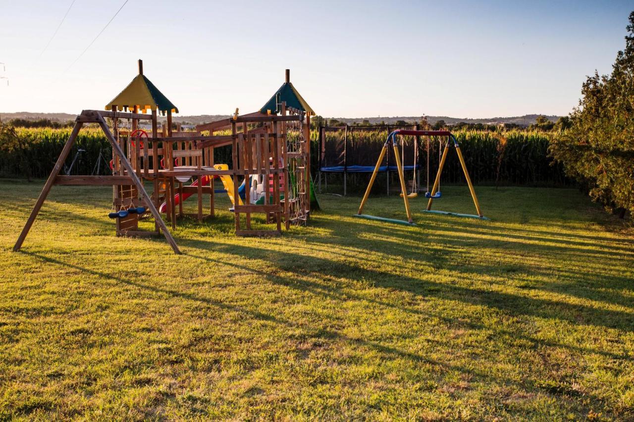 Agriturismo Terralieta Roseto Degli Abruzzi Eksteriør billede